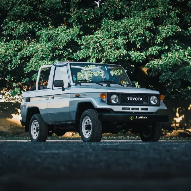 Land Cruiser - Station - Quick Road