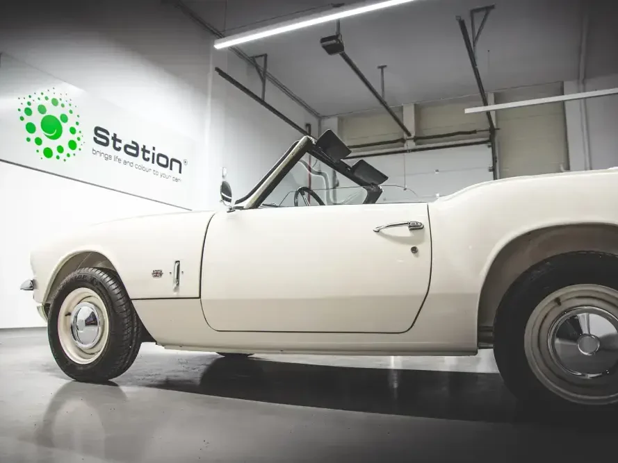 Triumph Spitfire - Station - Quick Road