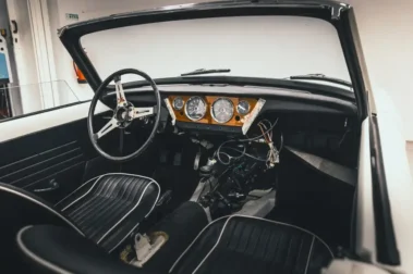 Triumph Spitfire - Station - Quick Road