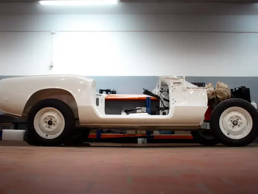Triumph Spitfire - Station - Quick Road