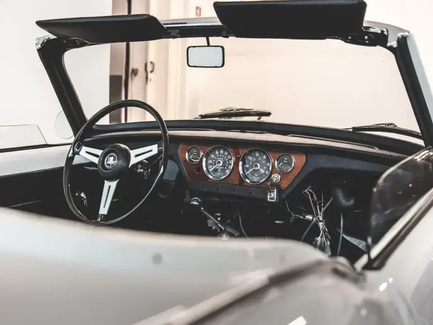 Triumph Spitfire - Station - Quick Road