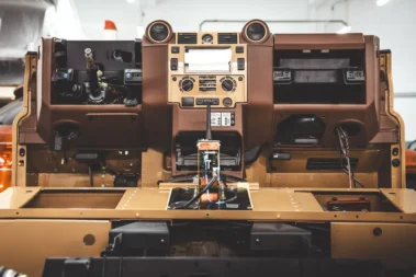 Land Rover Defender - Quick Road